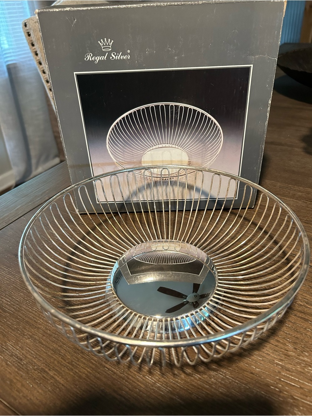 NIB Regal Silver plated oval wire basket / serving bowl Decor